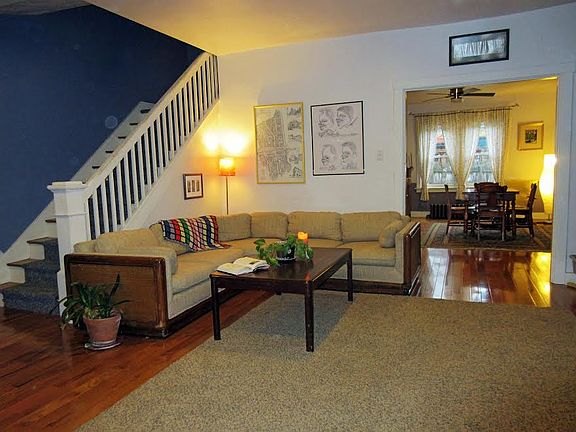 Living Room  17'Lx15'Wx9'H