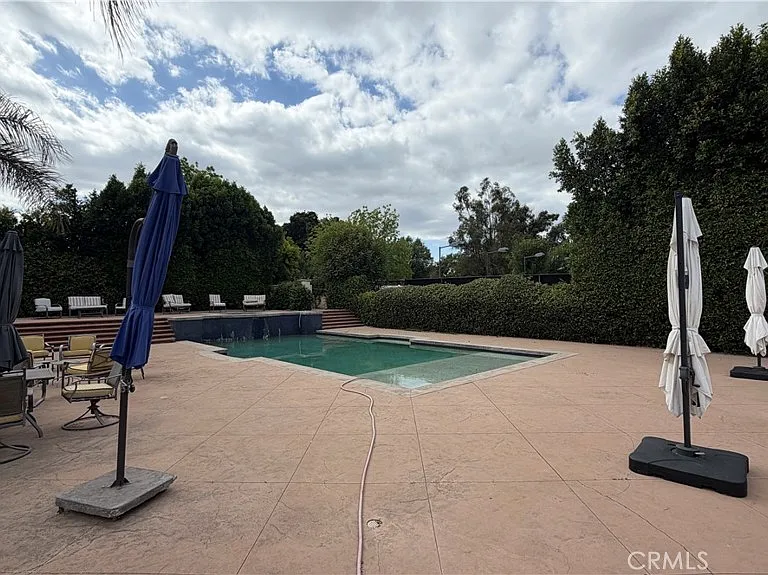 5855 Shirley Ave — Photo 32