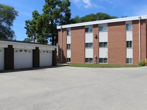 Woodbury II Apartments, 1115 10th St N APT 4, Fargo, ND 58102