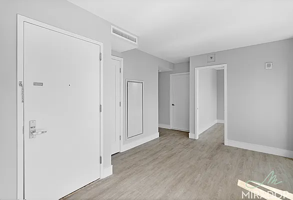 Rented by Mirador Real Estate | media 37