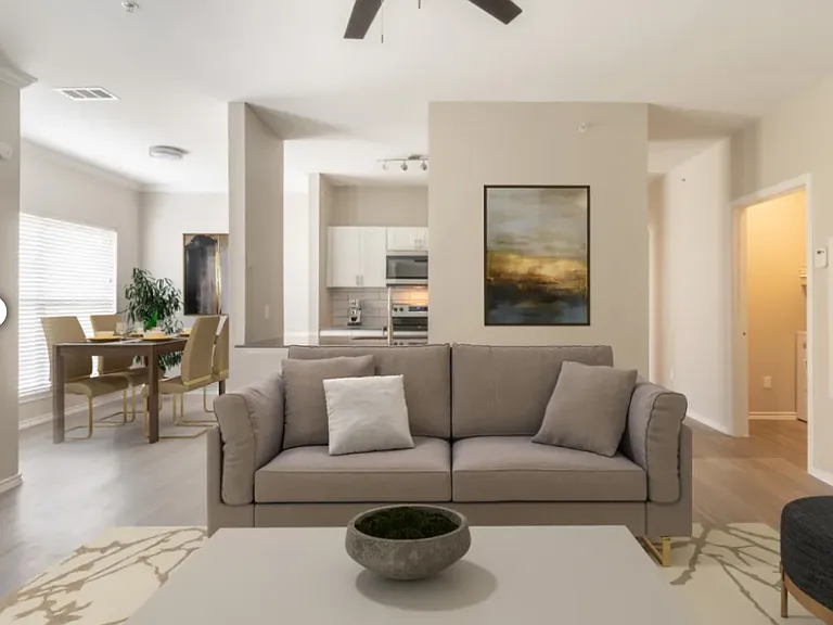 Santa Fe Ranch Apartments — Photo 12