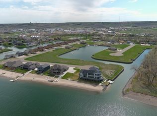 104 Cove Pl, Fort Pierre, SD 57532