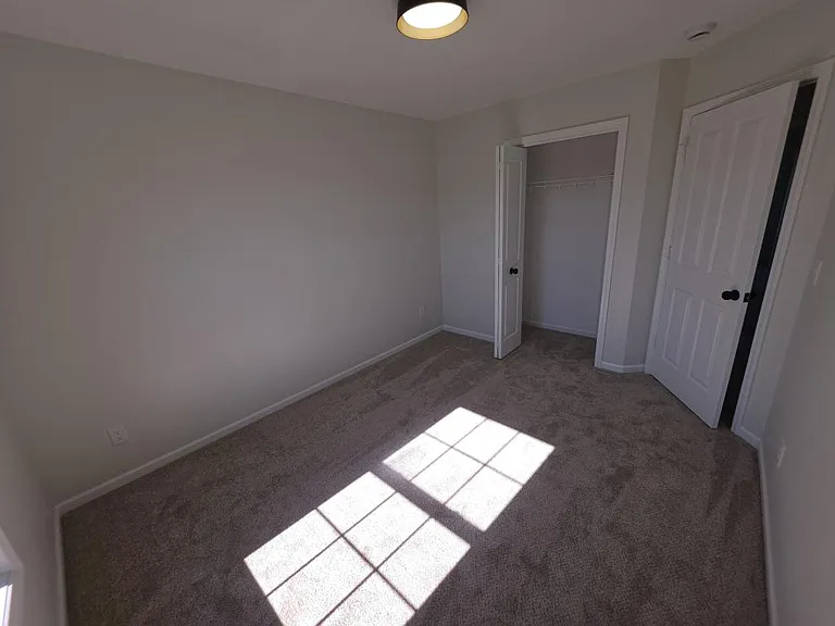 1813 Rambling Rose Ln — Photo 17