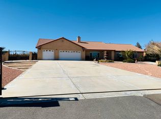 10768 10th St, Hesperia, CA 92345