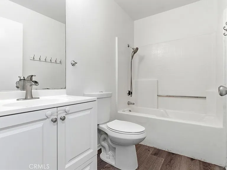 18209 Sierra Hwy #30 — Photo 25