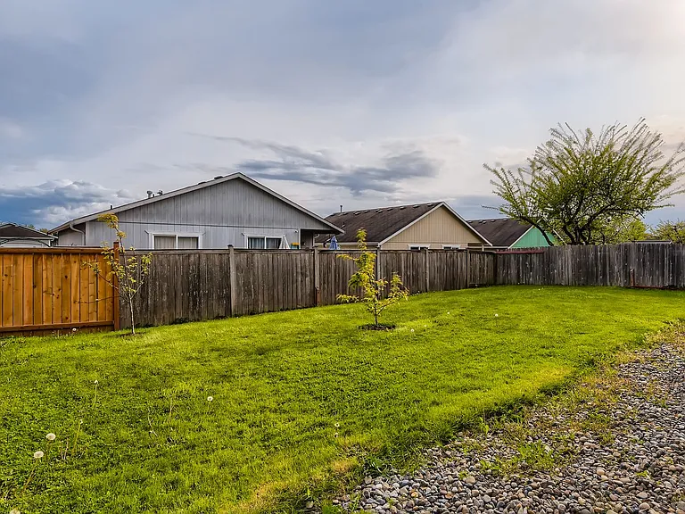 5914 106th Pl NE — Photo 17