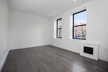 Rented by Platinum Properties