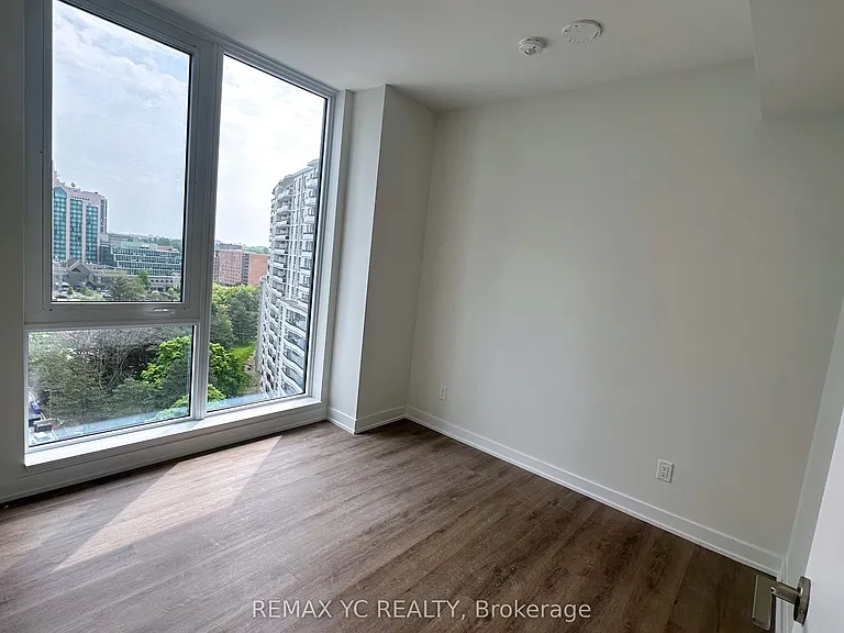 15 Ellerslie Ave #1005 — Photo 9