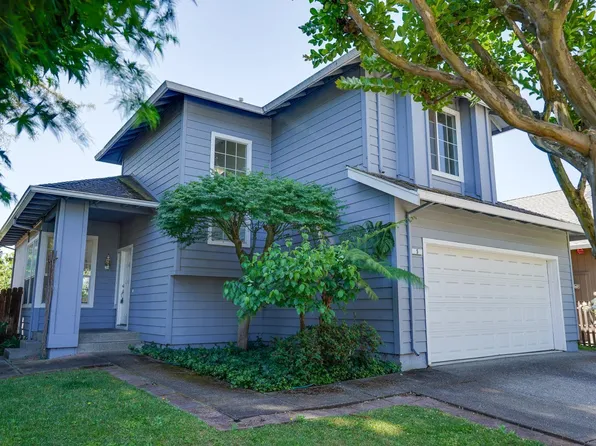 5 Ceriani Court, Napa, CA 94558