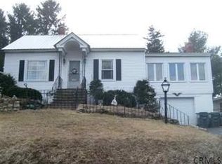 324 Richfield St, Troy, NY