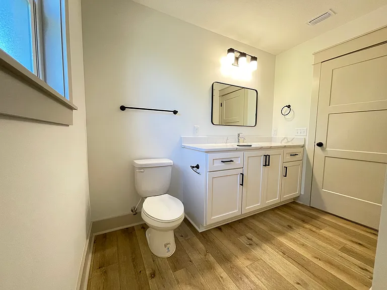 4640 Delwood Park Blvd — Photo 27