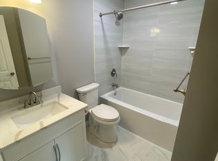 4 Congress Ct, Quakertown, PA 18951