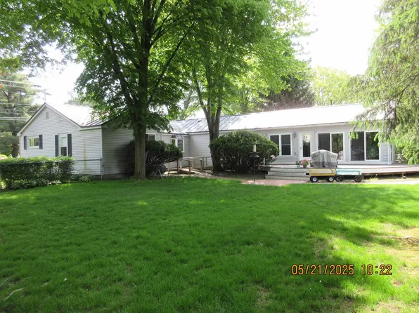 2 plum Road, Concord, NH 03301