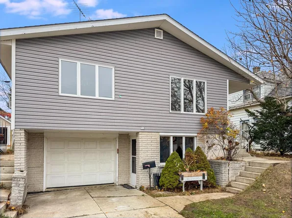 718 South 22nd STREET, Manitowoc, WI 54220