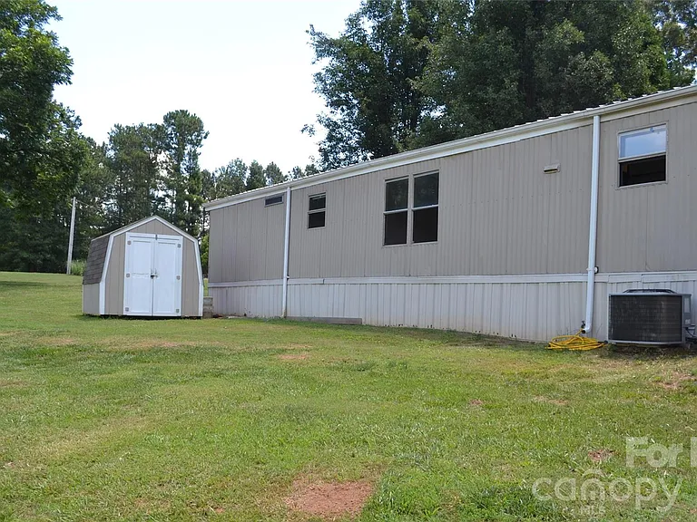 201 Ratchford Farm Rd — Photo 22