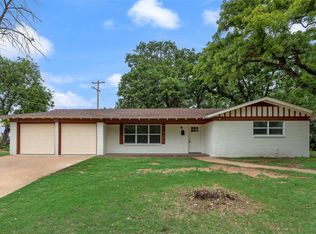 6401 Normandy Rd, Fort Worth, TX 76112
