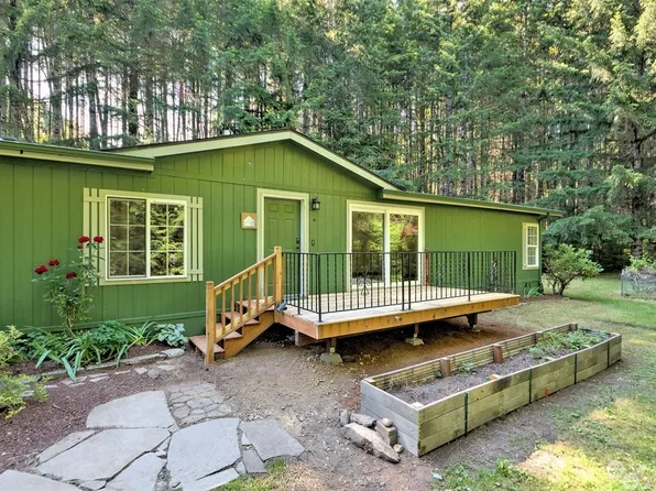 101 E Dream Lane, Belfair, WA 98528