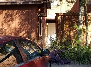 923 SW 55th Ter, Gainesville, FL 32607