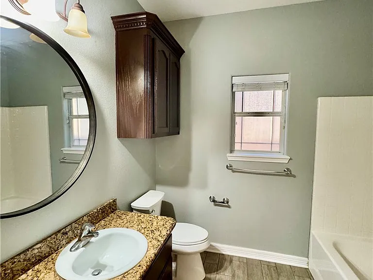 5722 Loire Blvd — Photo 15