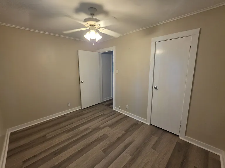 603 S Cherry St — Photo 4