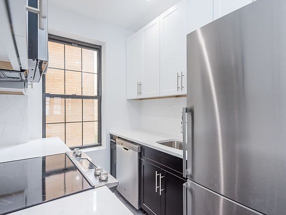 2nd image of 11920 Union Tpke APT 3A3