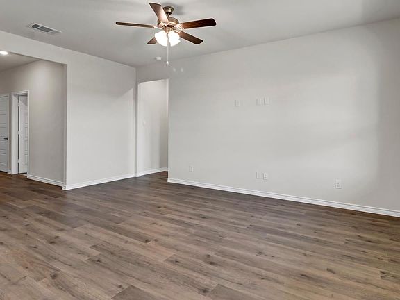 5th image of 10505 Twisting Springs Dr