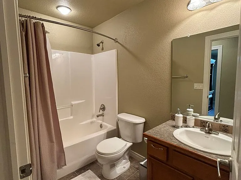 6817 Dunsmore Rd — Photo 14