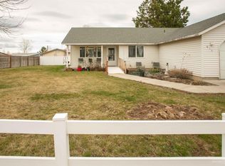 615 Center Ridge Dr, Culver, OR 97734