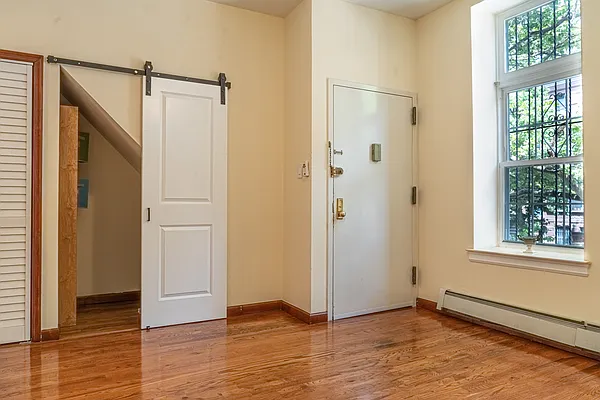 Rented by Resource Realty Group | media 15