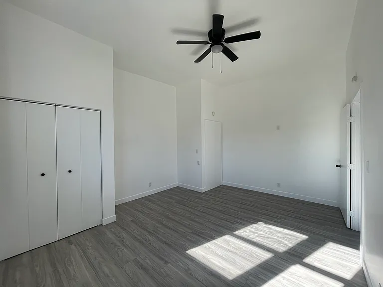 148 N Hicks Ave #2 — Photo 1