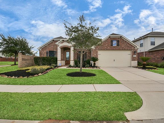 4th image of 15222 Rigby Point Ln