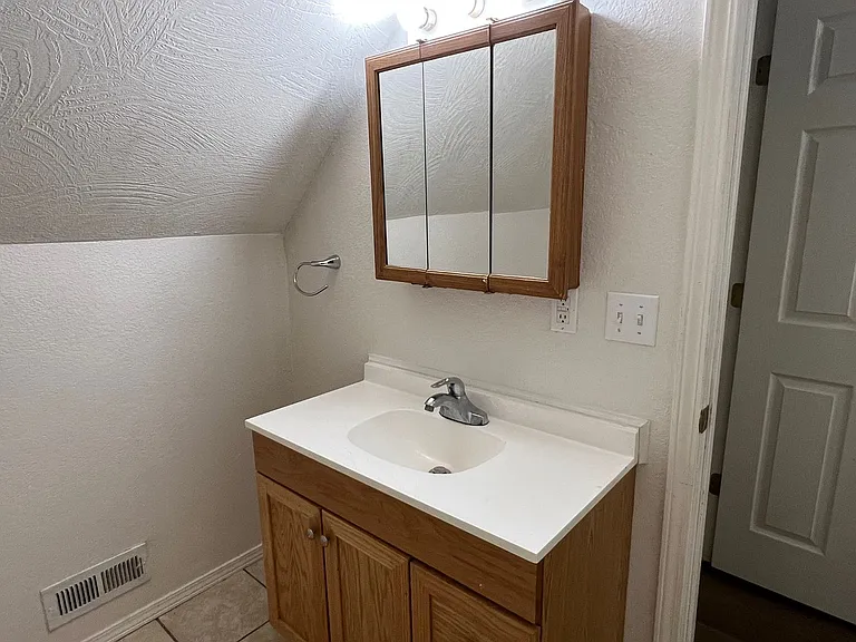 2508 N National Ave — Photo 21