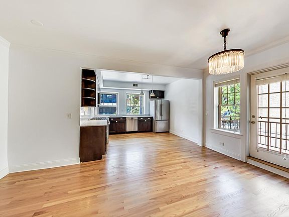 5th image of 2237 N Lincoln Ave APT 2A
