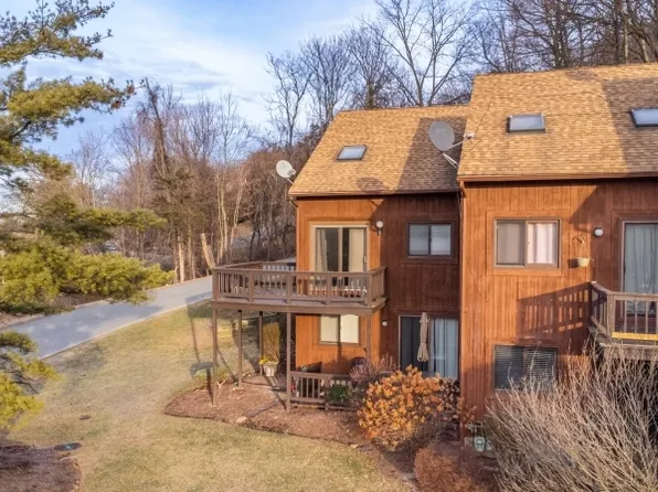 1 Deer Valley Ln #2, Vernon Twp., NJ 07462