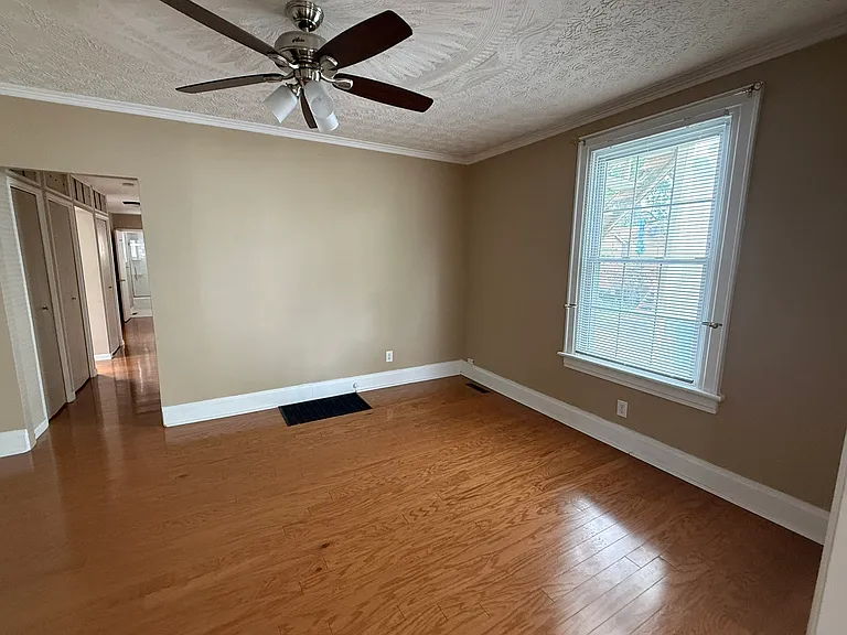 Middle Living Space