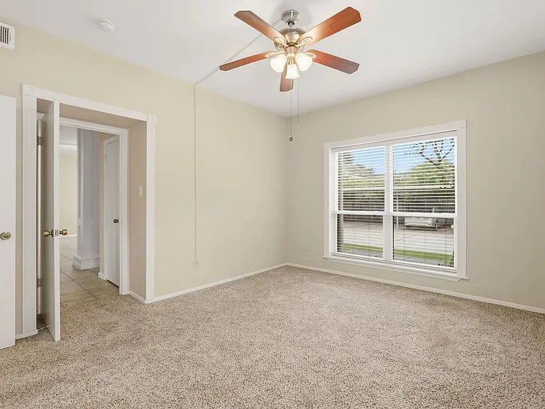 2025 Augusta Dr #605 — Photo 23