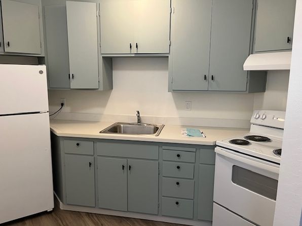 136 Santa Lucia Ave APT 2