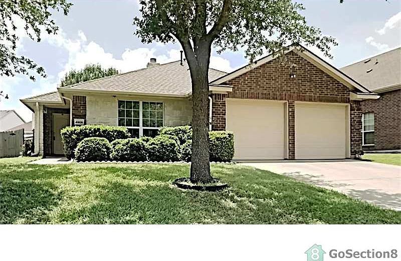 1st image of 4908 Kingfisher Ln