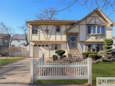 19 Westinghouse St, Metuchen, NJ, 08840