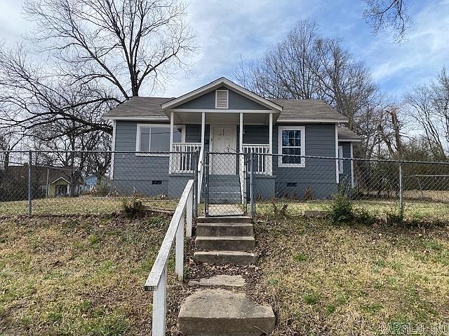 1st image of 2024 Abigail St