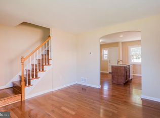 2709 Moorgate Rd, Baltimore, MD 21222