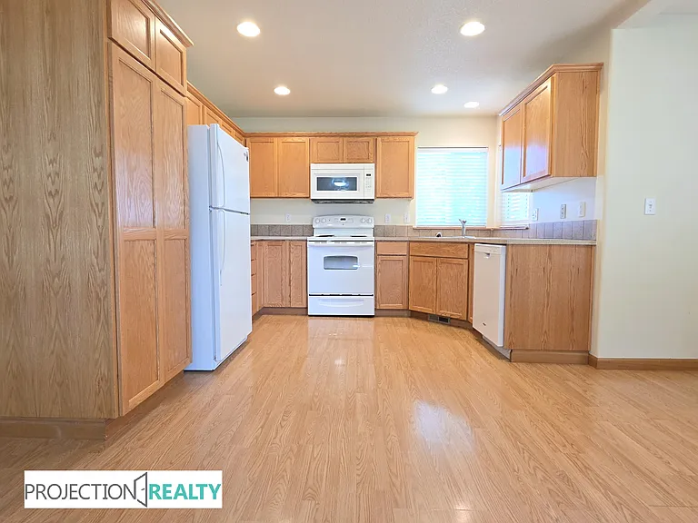 33918 SE Oak St — Photo 7
