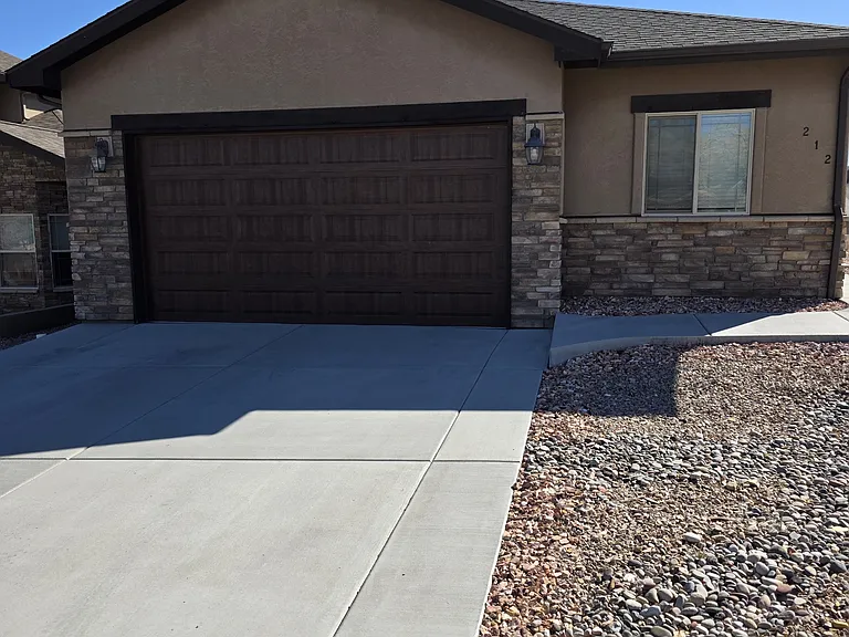 212 Hideaway Ln — Photo 11