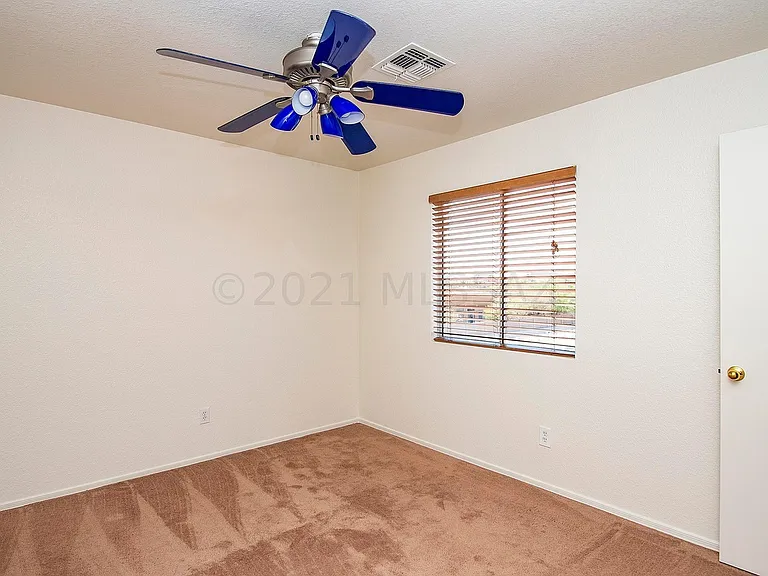 1081 W Sea Lion Dr — Photo 8