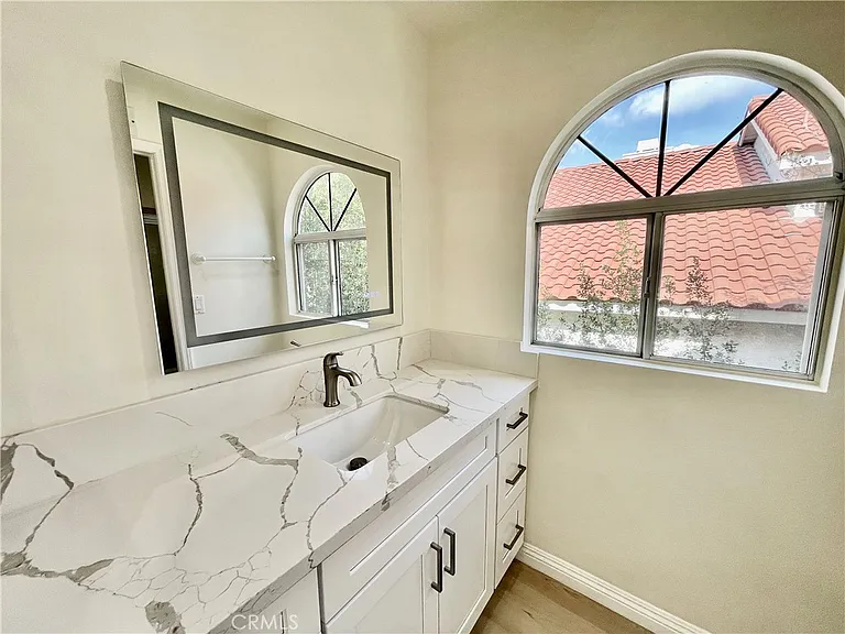 4110 Lost Springs Dr — Photo 18