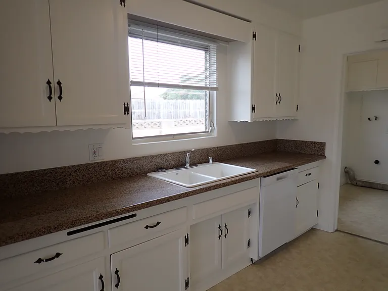 6131 Choctaw Dr — Photo 6