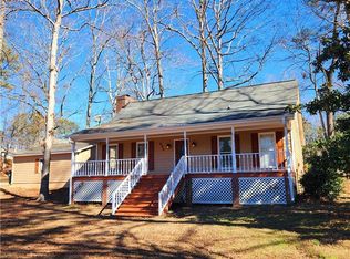 893 Hickory Nut Ln, Lawrenceville, GA 30043