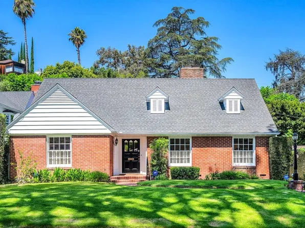 4049 Benedict Canyon Dr, Sherman Oaks, CA 91423