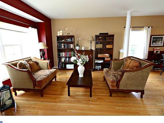 4th image of 5 Coquina Ct