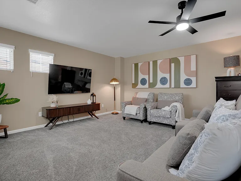 3555 Mammoth Cave Cir — Photo 38
